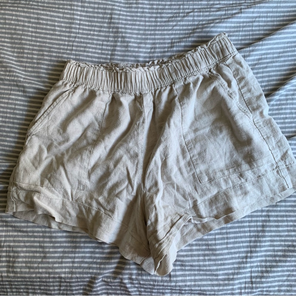 Abercrombie and Fitch Relaxed Linen Shorts M
